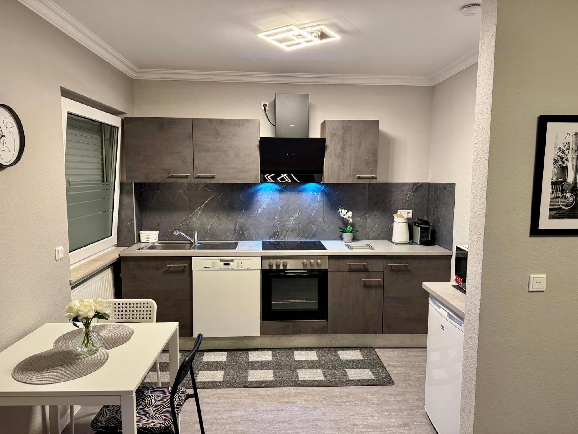 Kurstadt Apt Moderne 2Zkb Balkon-Pkw- Stellplatz Check-In 7-24 H バートナウハイム エクステリア 写真